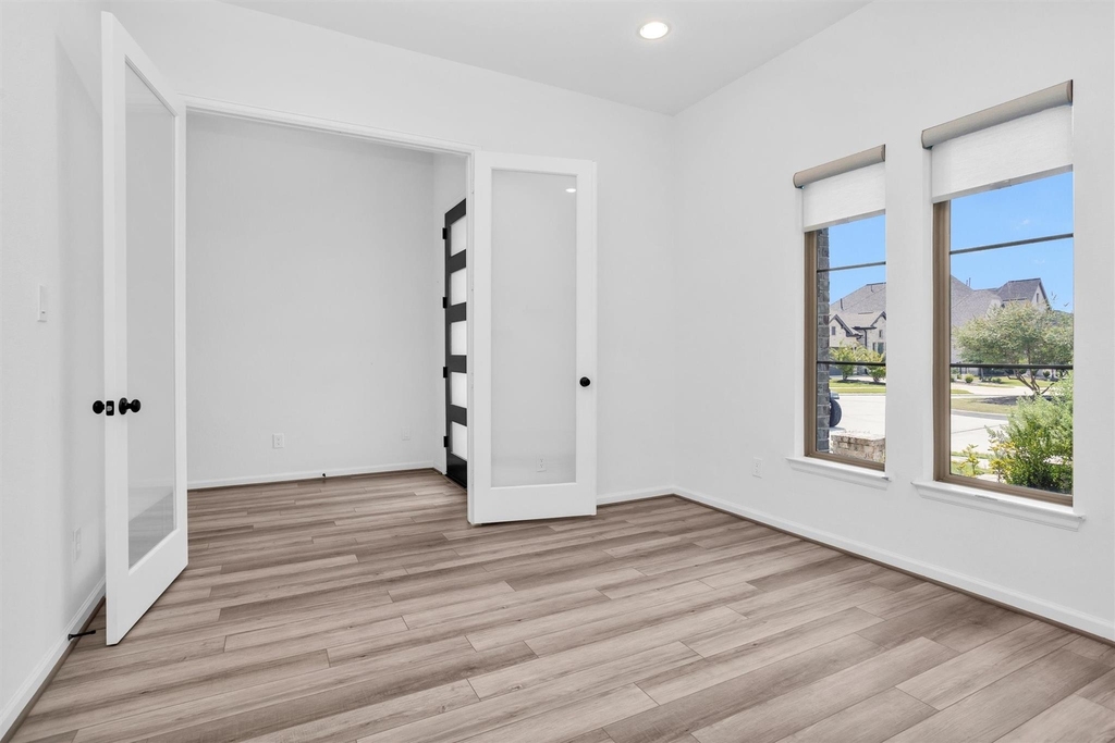 18402 Circle Bar Ranch Court - Photo 5