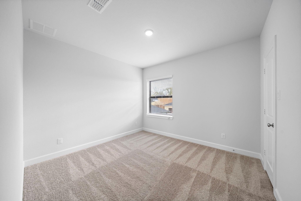1502 Noble Park Drive - Photo 18