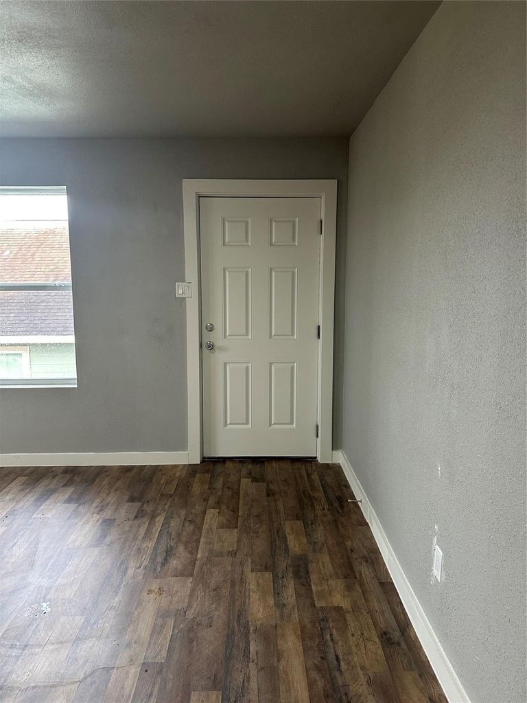 6504 Canal Street - Photo 4