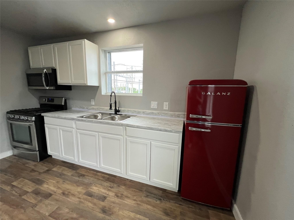 6504 Canal Street - Photo 1