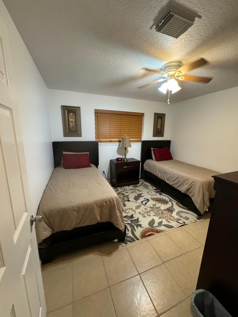 8951 Dirby Street - Photo 2