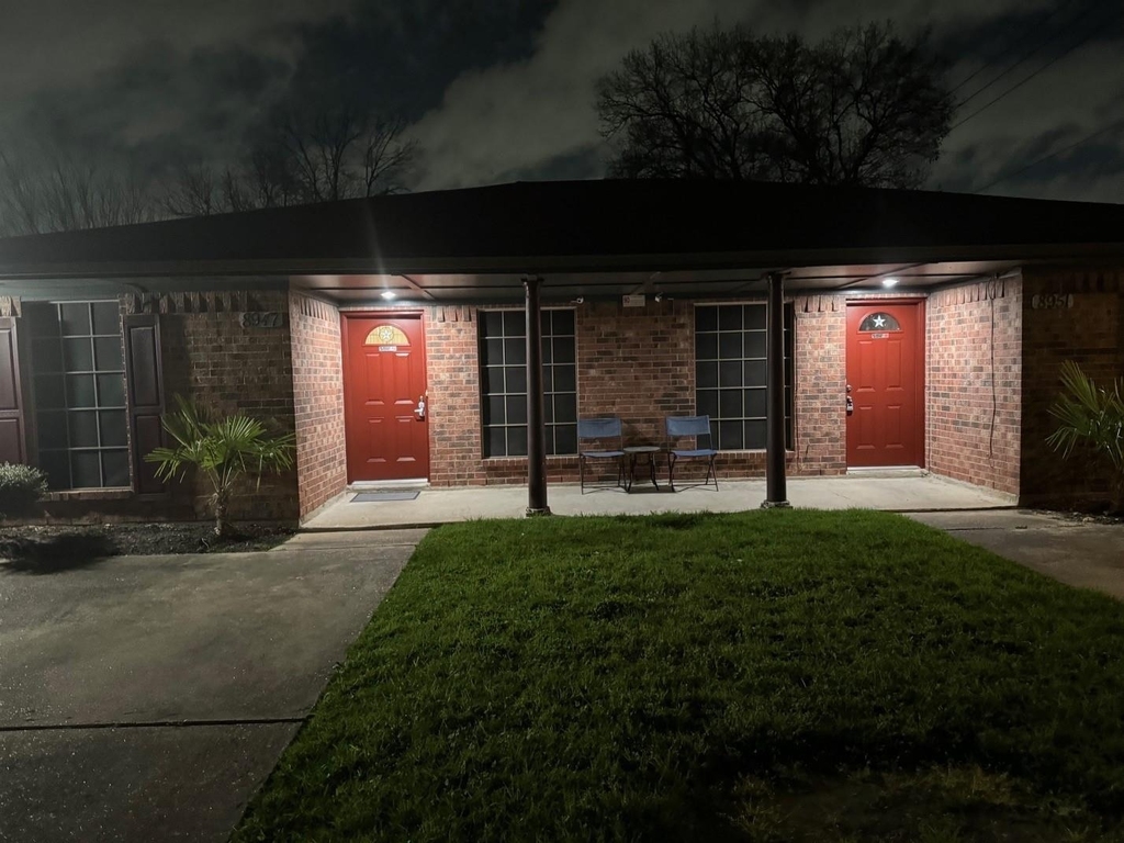 8951 Dirby Street - Photo 12