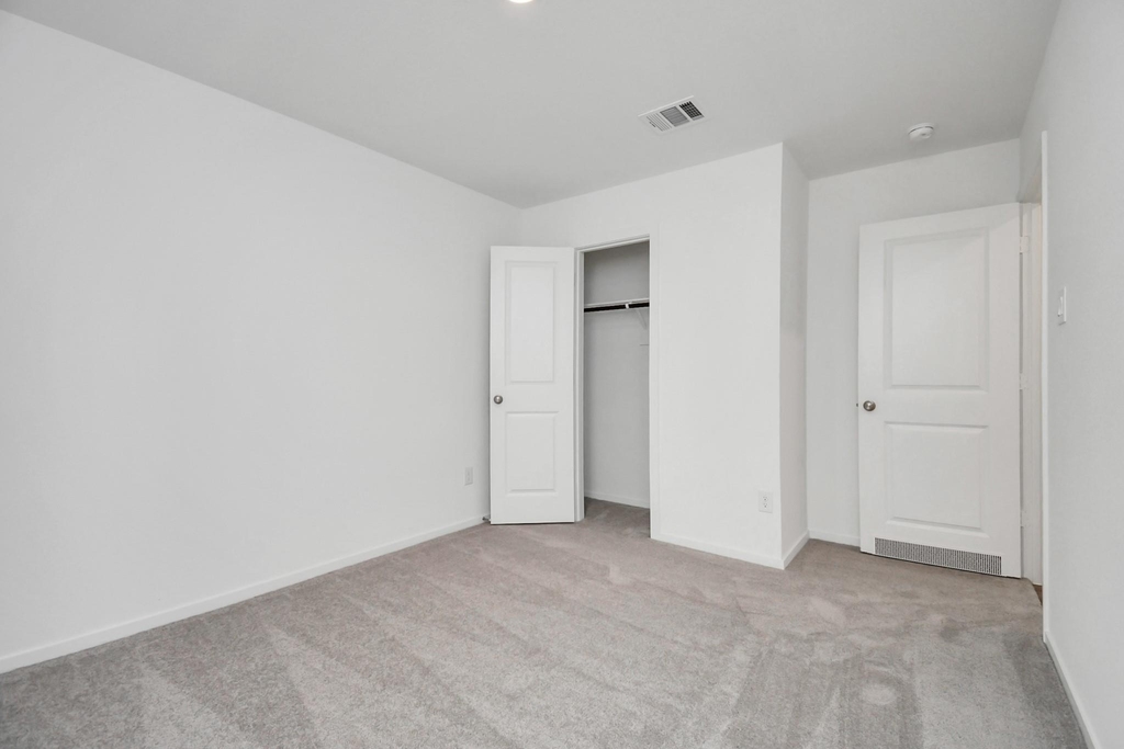 1627 Windrose Bend - Photo 20