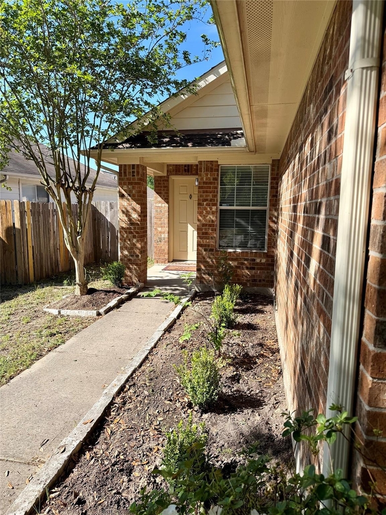 8943 Farm Ridge Lane - Photo 3
