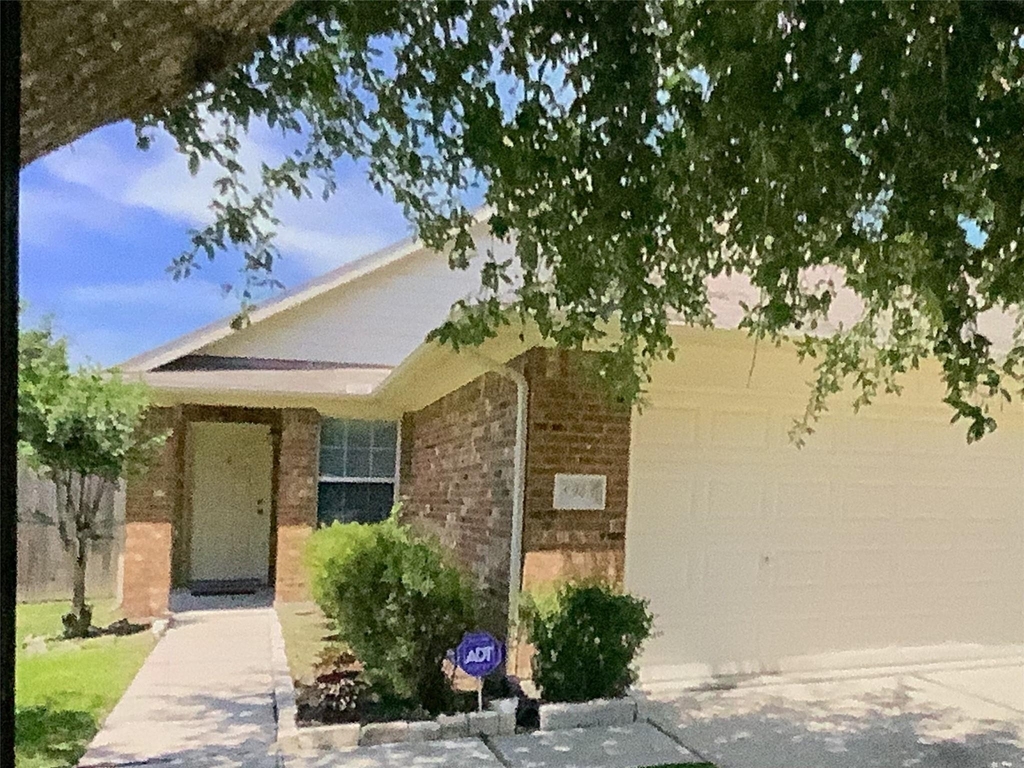 8943 Farm Ridge Lane - Photo 1