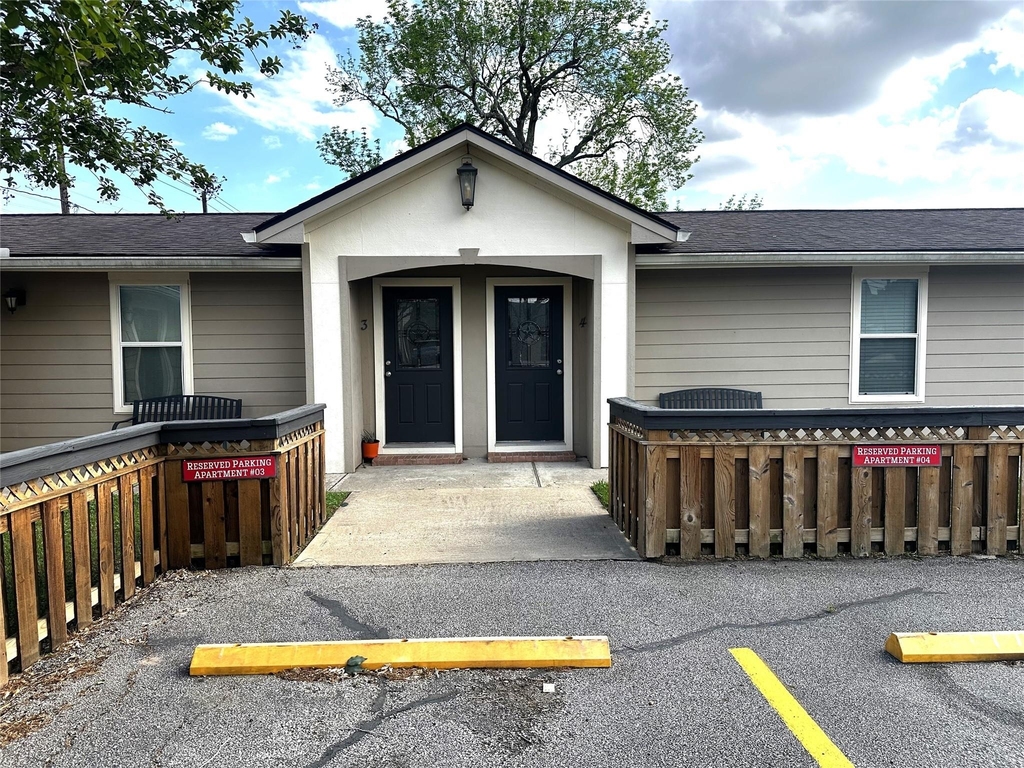 507 Houston Street - Photo 2