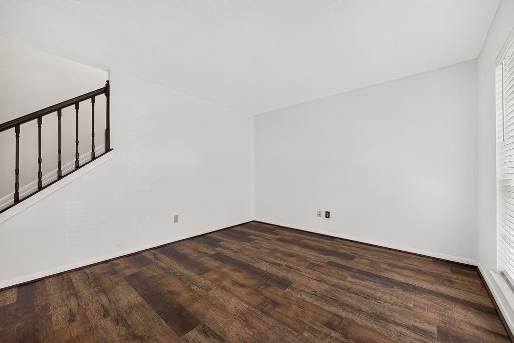 16506 Canario Drive - Photo 5