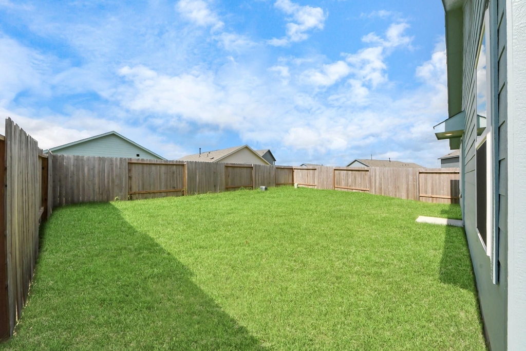 1314 Charlotte Way - Photo 37