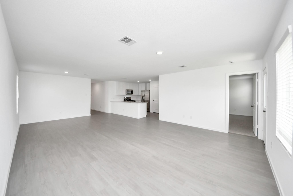 1314 Charlotte Way - Photo 15