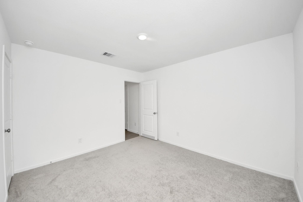 1314 Charlotte Way - Photo 6