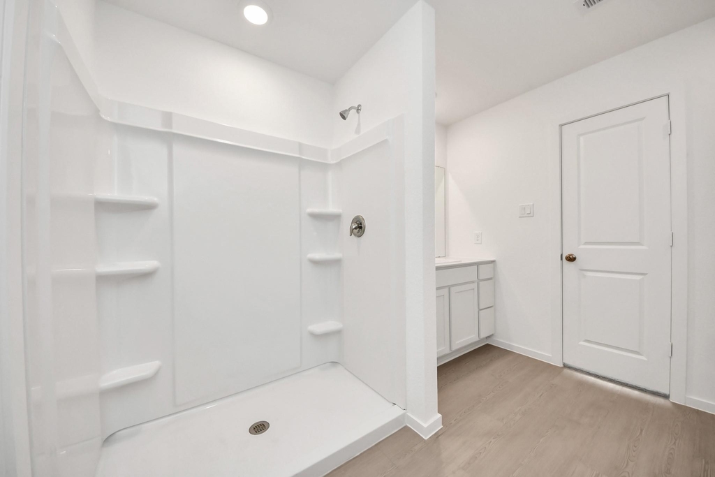 1314 Charlotte Way - Photo 32