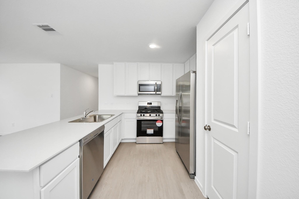 1314 Charlotte Way - Photo 22