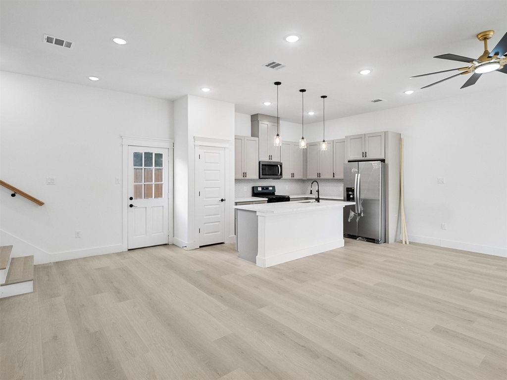 4103 E Toliver Street - Photo 4