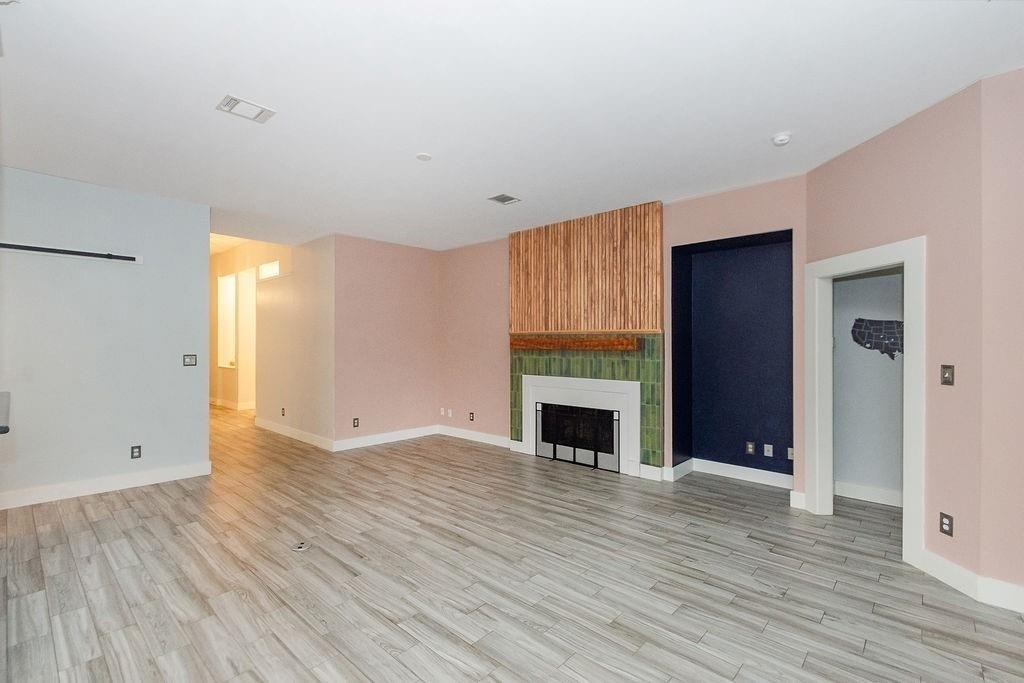 2306 Coleridge Court - Photo 8