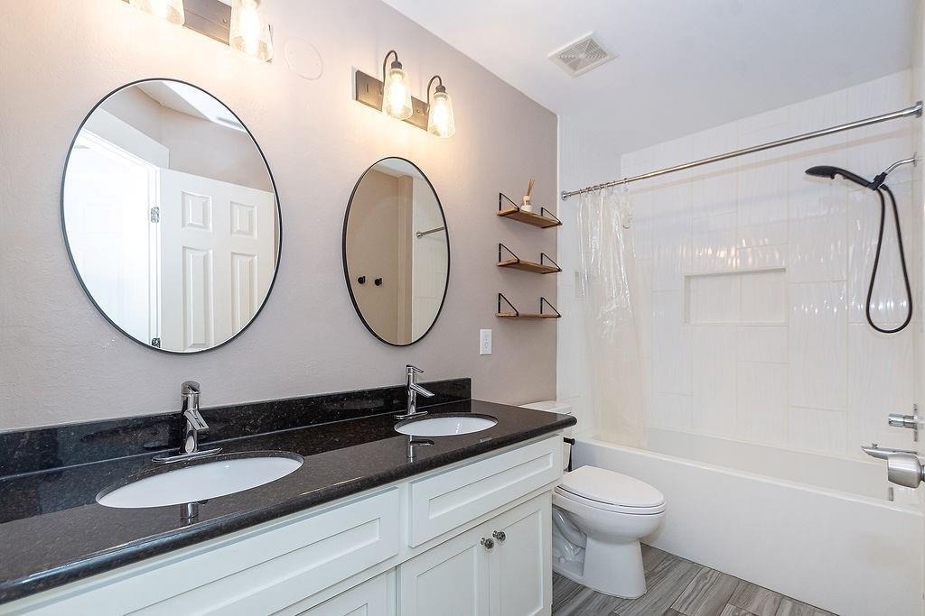 2306 Coleridge Court - Photo 36