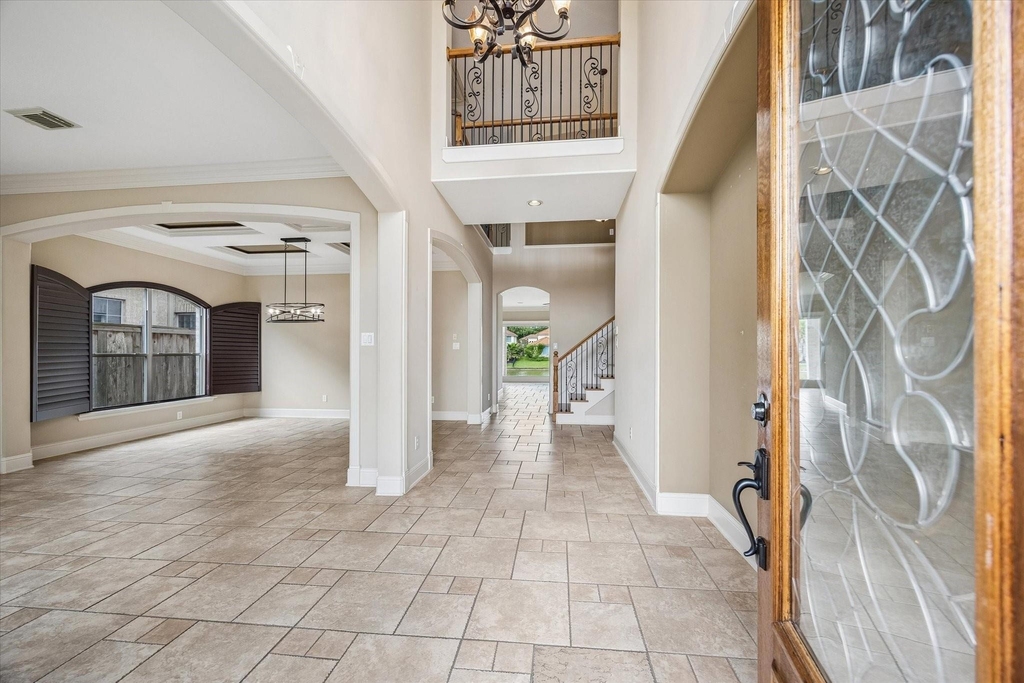 18910 Villa Bergamo Lane - Photo 21