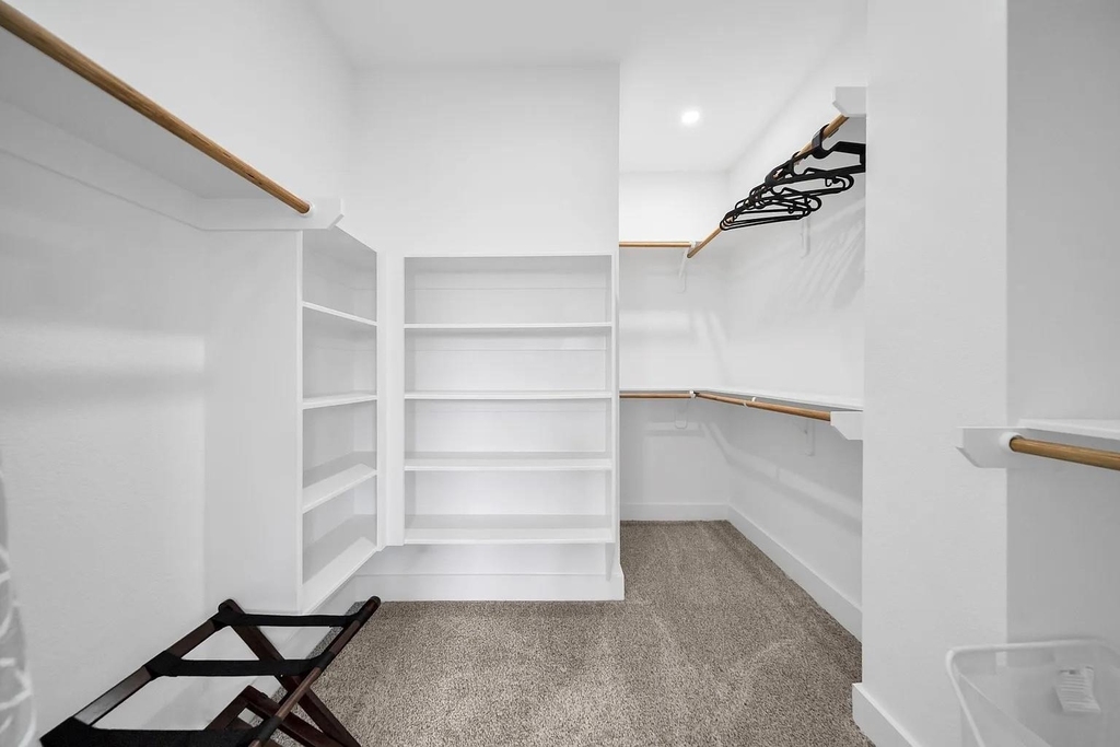 6903 Saint Augustine Street - Photo 12