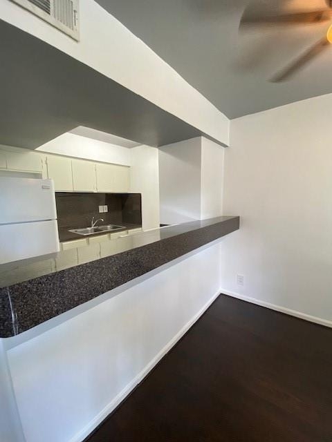 4701 Bell Street - Photo 2