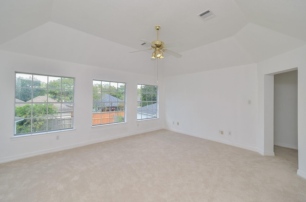 5519 Evening Shore Drive - Photo 27
