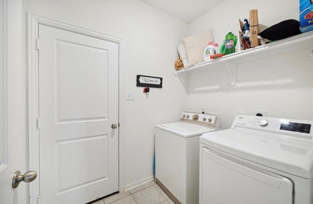 8711 Willet Street - Photo 7