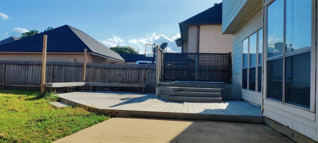 5110 Brett Drive - Photo 4