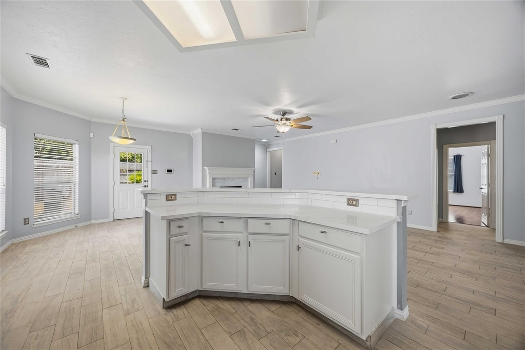 807 Fairpark Lane - Photo 10