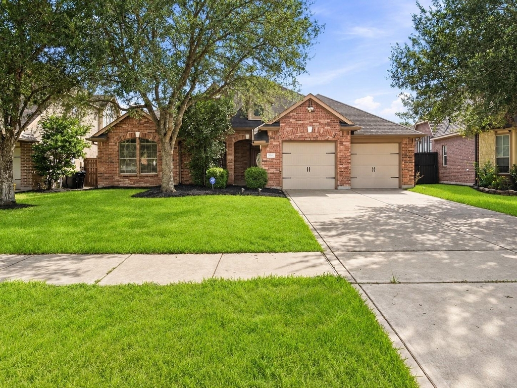 28211 Emerald Creek Lane - Photo 0