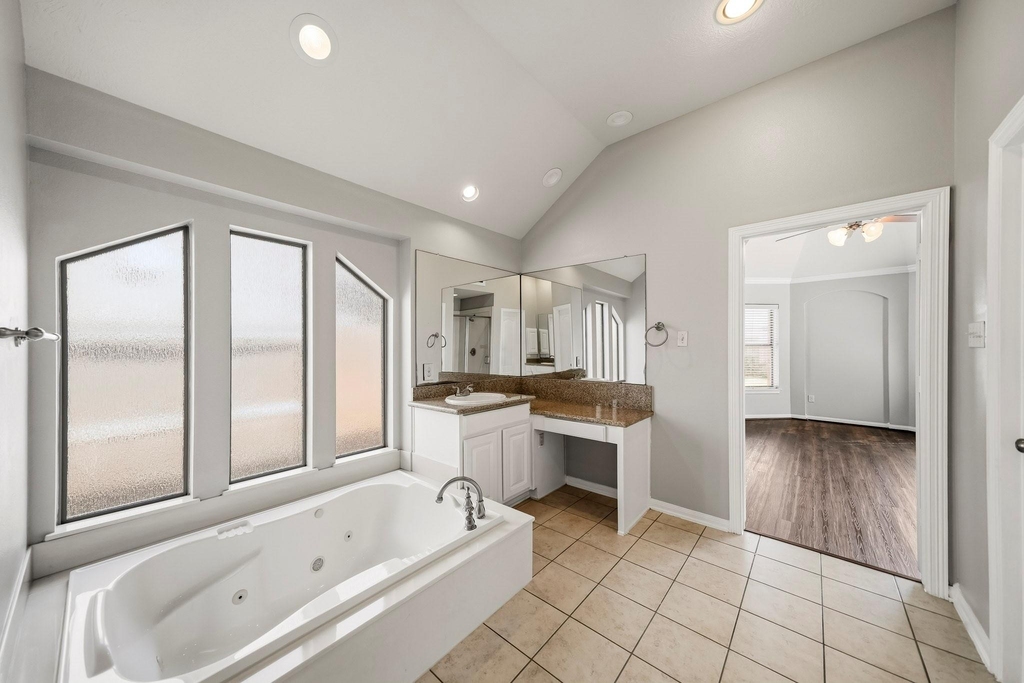 28211 Emerald Creek Lane - Photo 22