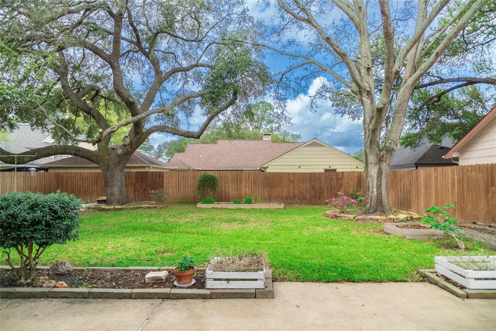 18310 Spellbrook Drive - Photo 39