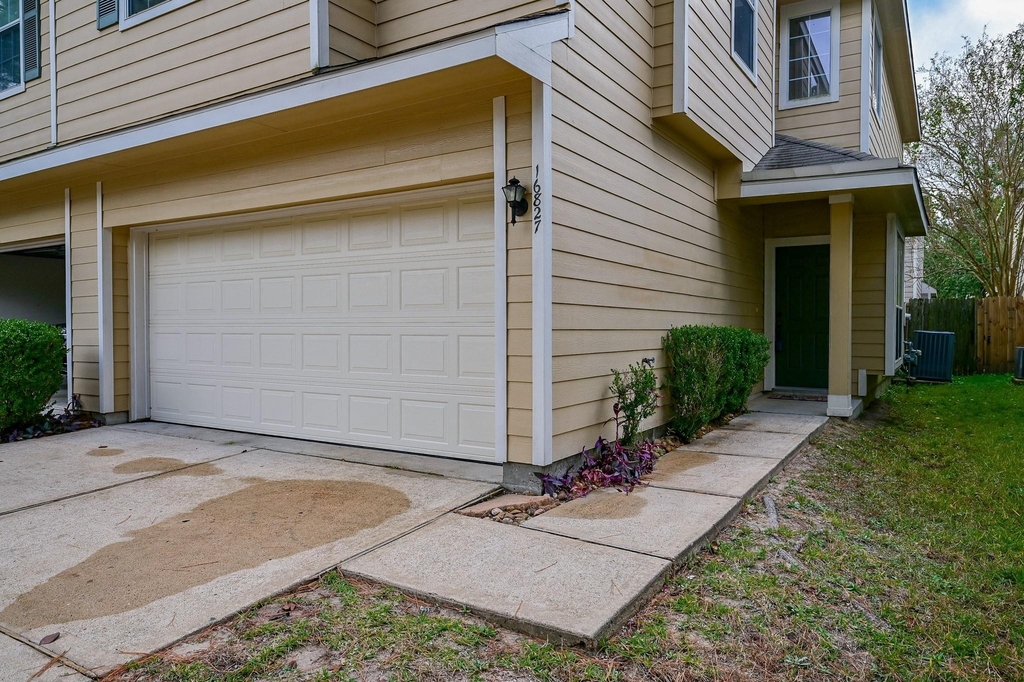 16827 Bellmoor Lane - Photo 0