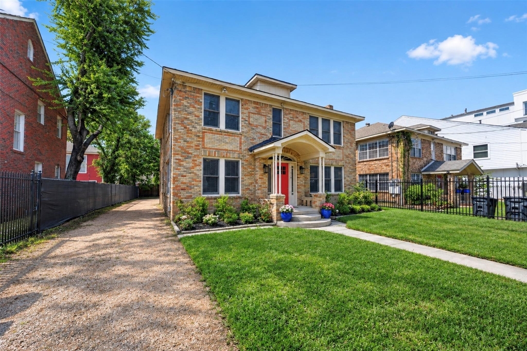 1824 Rosedale Street - Photo 0