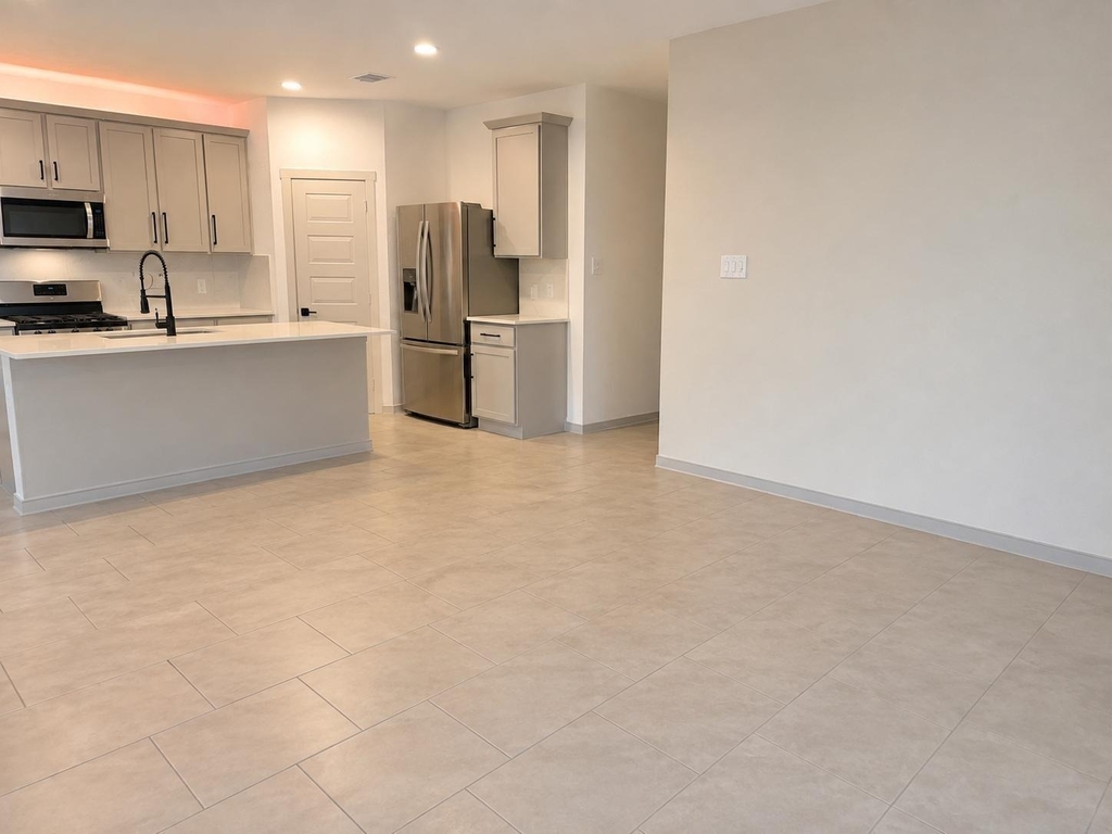 29747 Cayenne Circle - Photo 4