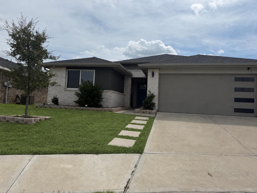 29747 Cayenne Circle - Photo 1