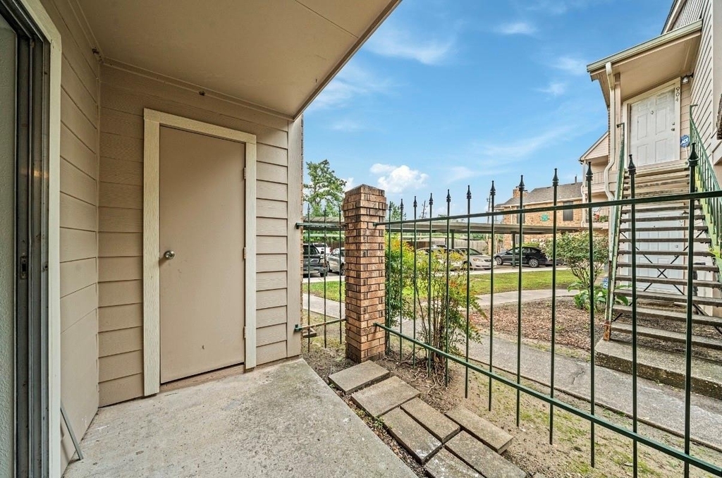 3770 Lovers Wood Lane - Photo 21