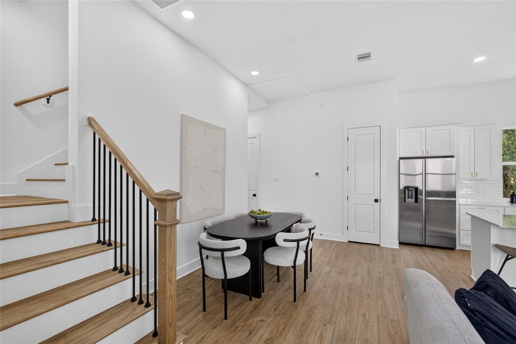 835 Rachel Street - Photo 10