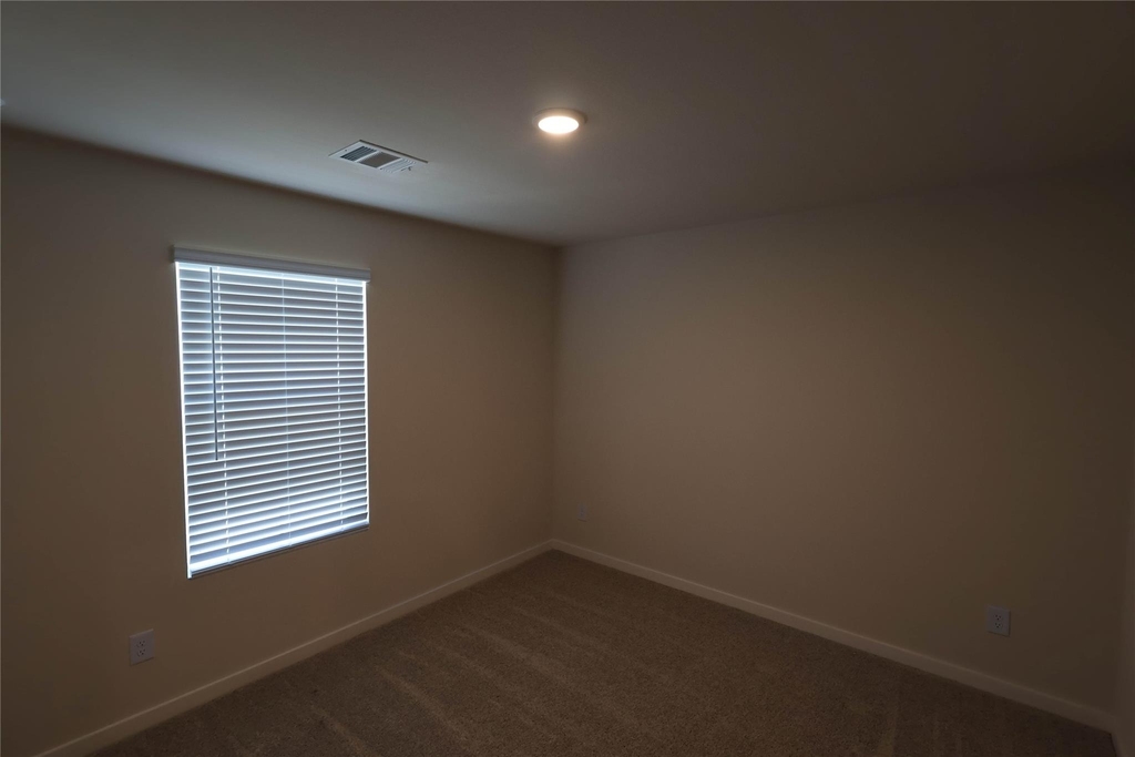 7739 Bergamot Circle - Photo 12