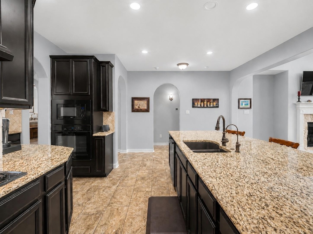 20614 Barchan Point Way - Photo 10