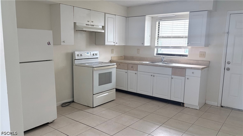 5551 5th Avenue - Photo 3