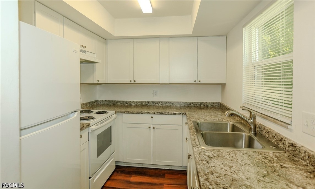 4331 Glenwood - Photo 5