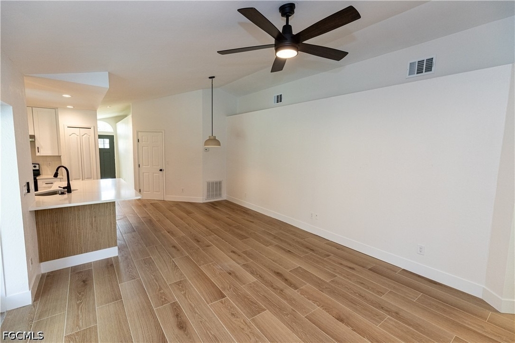 19570 Oak Forest Drive - Photo 14