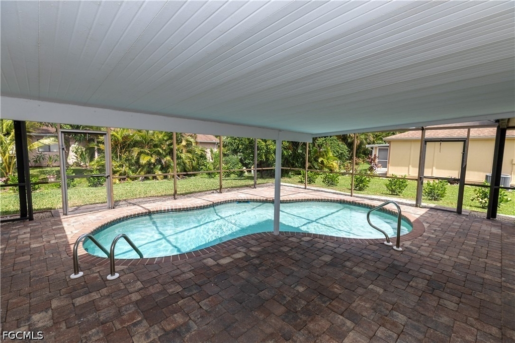 19570 Oak Forest Drive - Photo 21