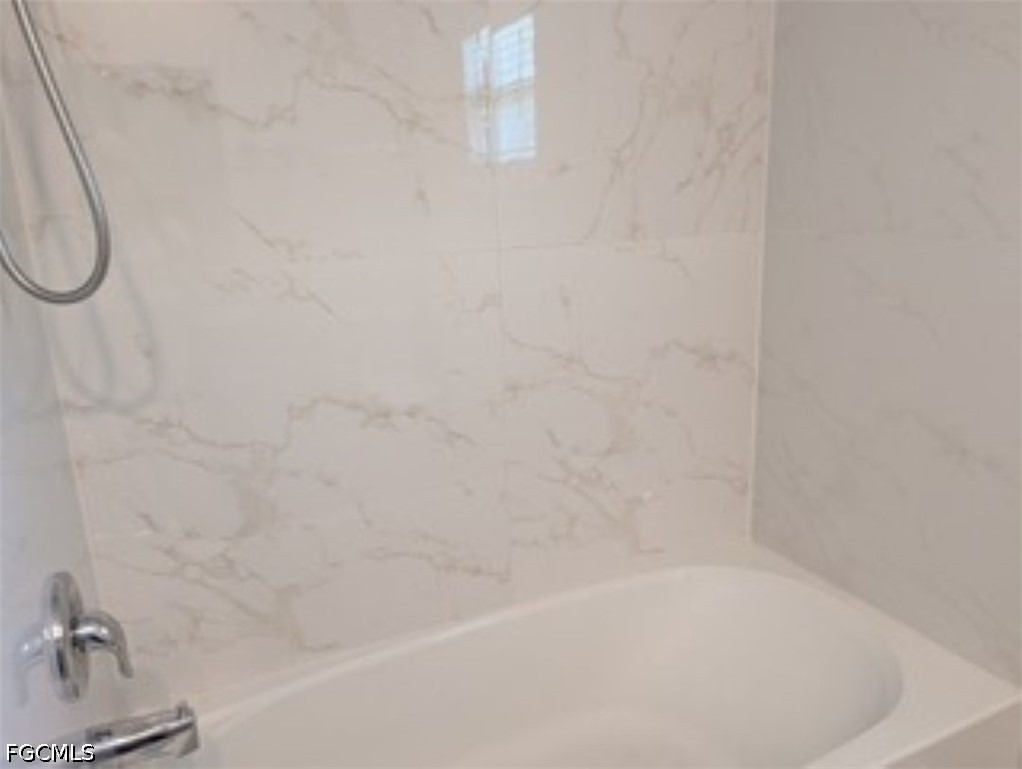 3916 Se 11th Avenue - Photo 10