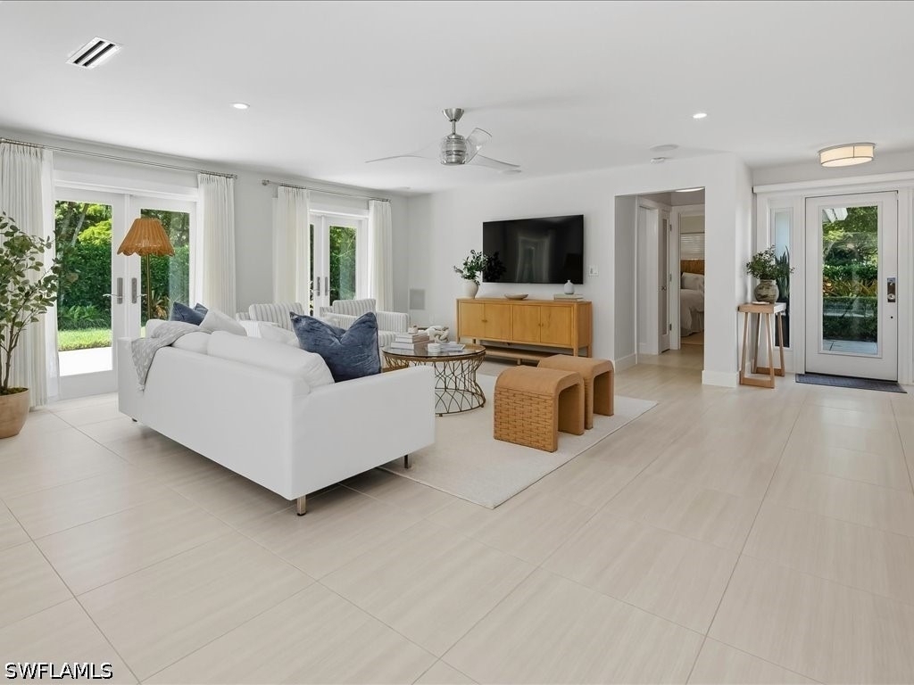 1390 Mandarin Road - Photo 8