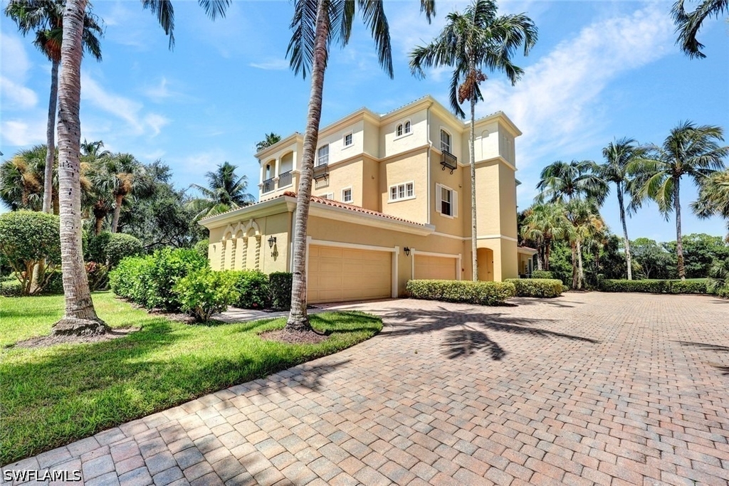 2609 Estrella Court - Photo 14