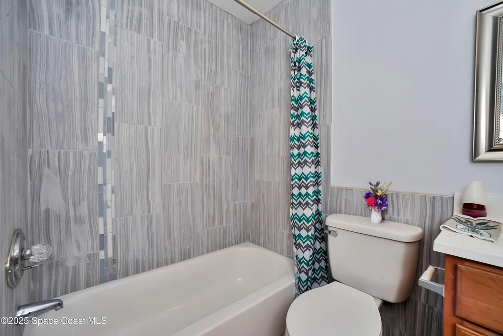 1727 Avocado Avenue - Photo 4