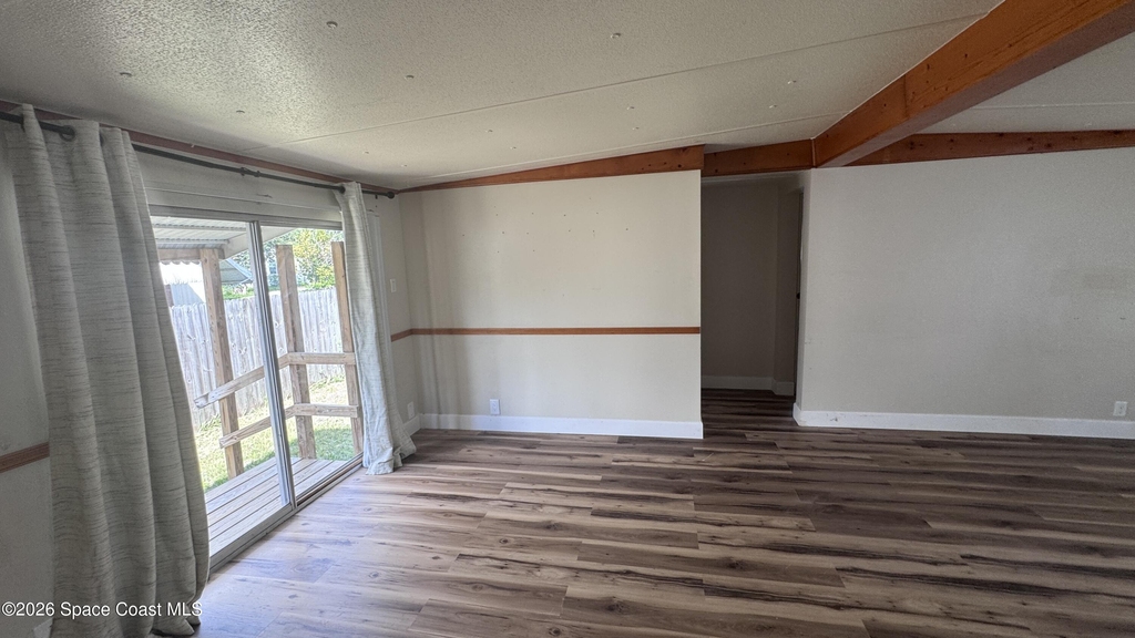 1159 Bailey Court - Photo 5