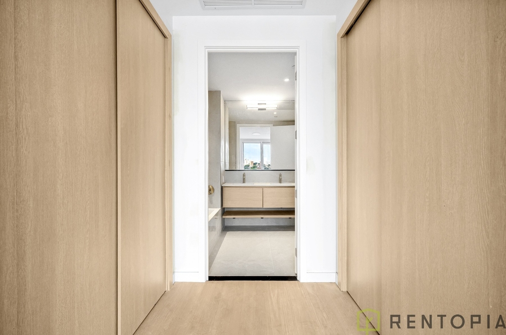 224 3rd Avenue - Photo 3