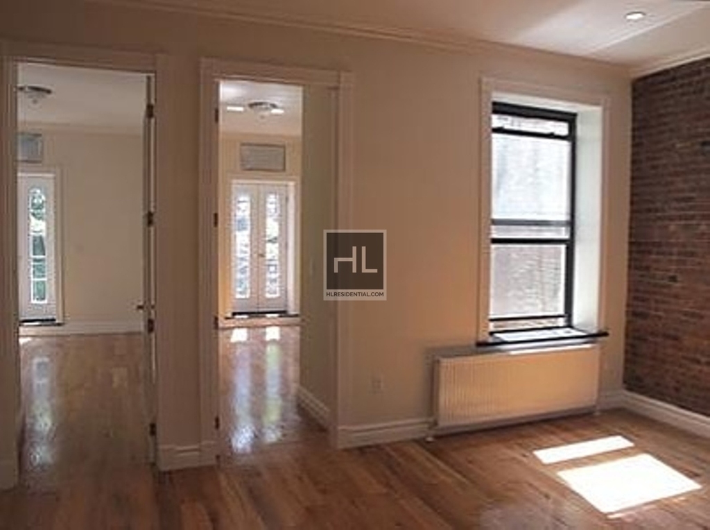 West 53 Street - Photo 0