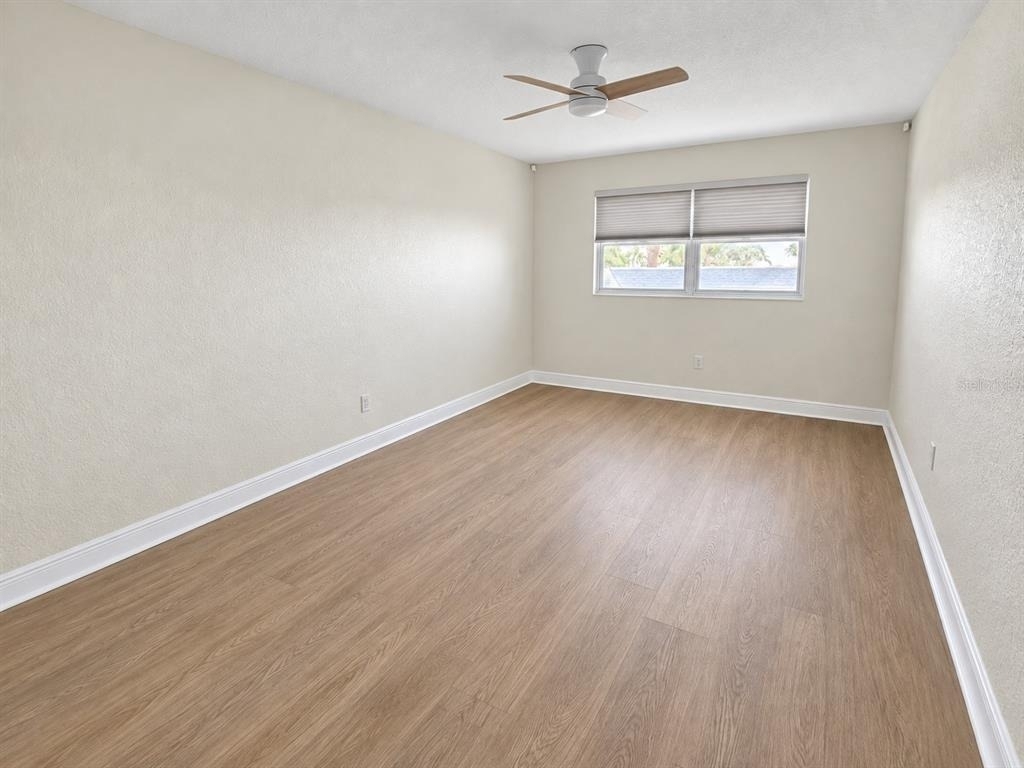 1819 Shore Drive S - Photo 10