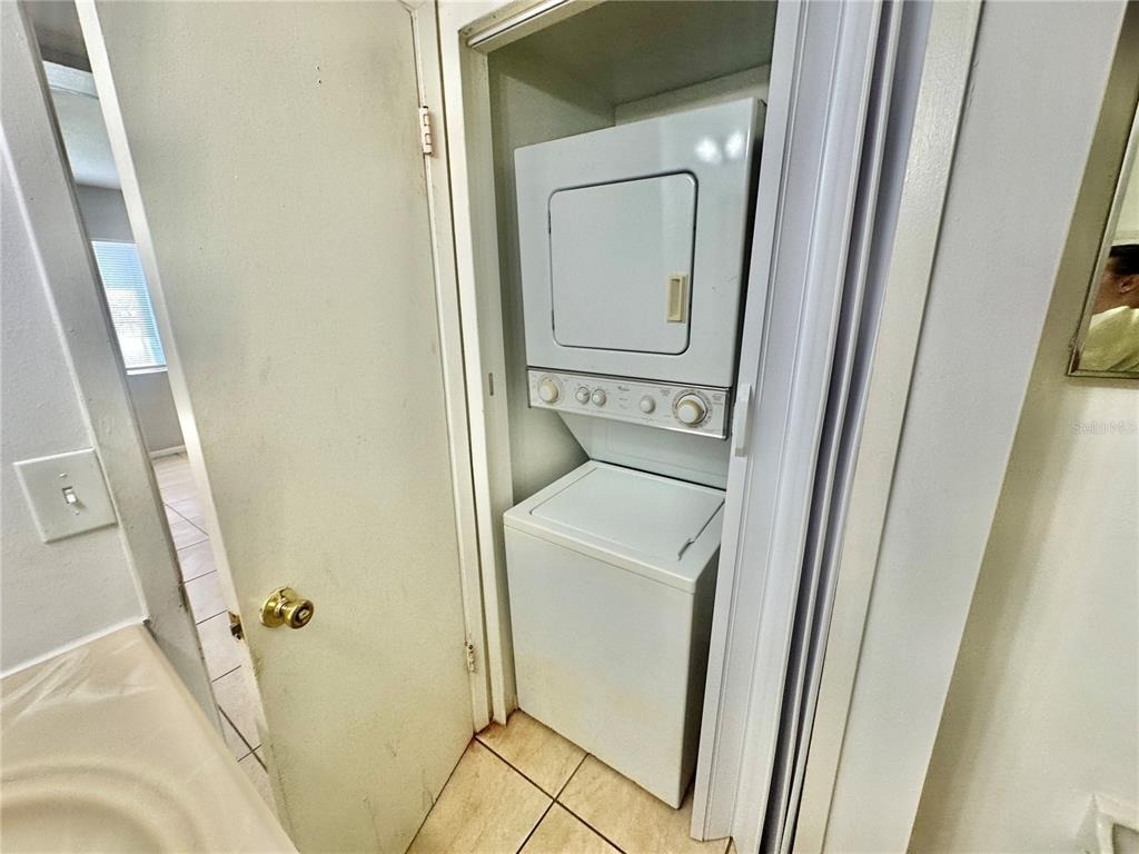 2549 S Oak Avenue - Photo 7